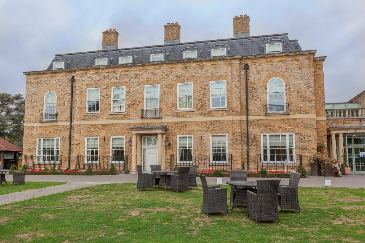 Orsett Hall Exterior foto